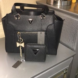 Guess purse and wallet set